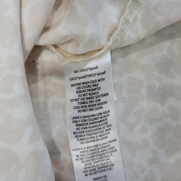 Calvin Klein Women's Leopard Print Pockets Long Sleeve Boyfriend Shirt Size L - Picture 9 of 10